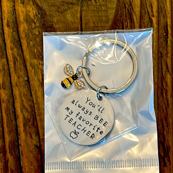 You will always “BEE” my favorite teacher Keychain -New - Picture 2 of 2